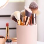 makeup brush holder